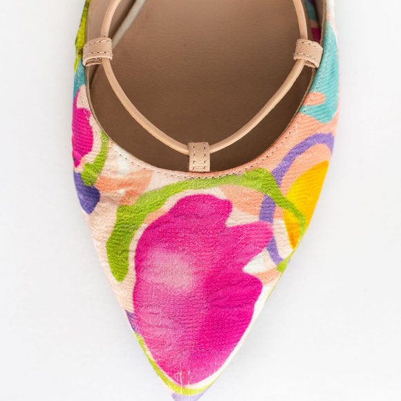 Stuart Weitzman Silk Flats- Size 8.5 - Picture 5 of 8